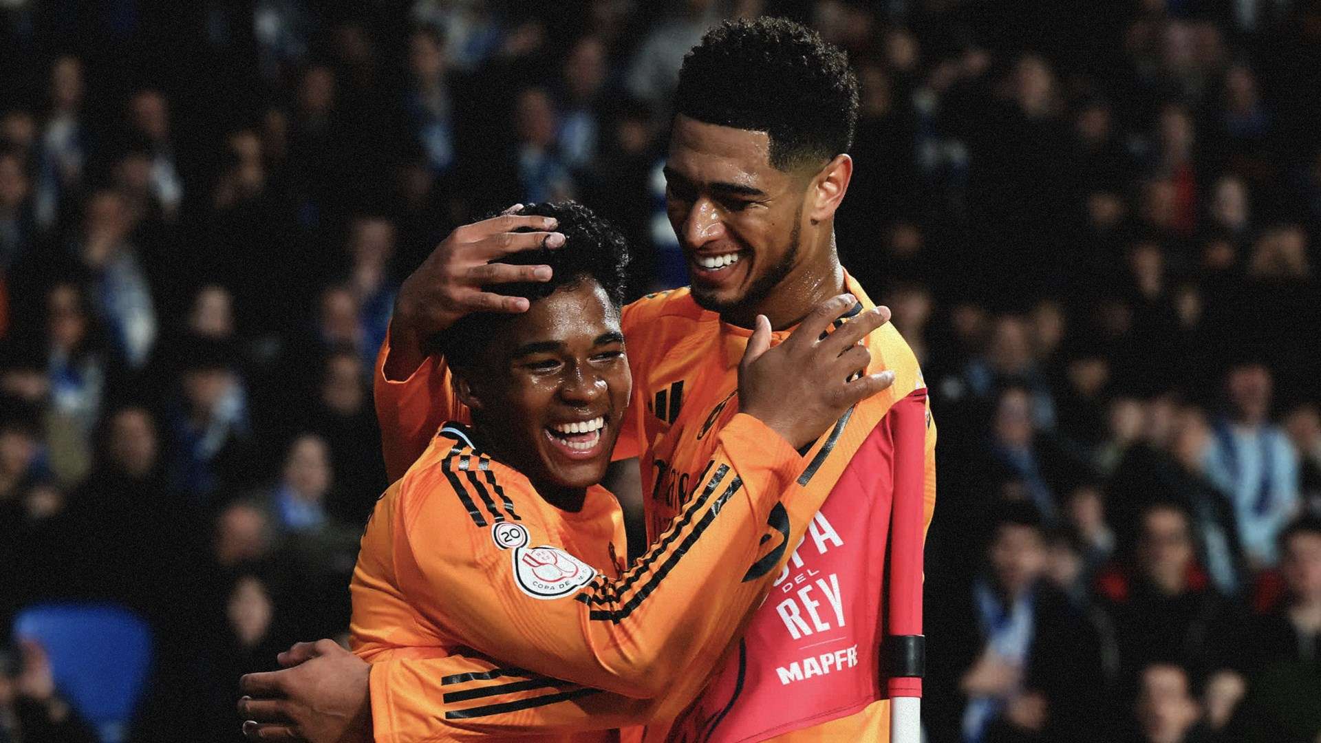 形成了一幅 形成了一幅