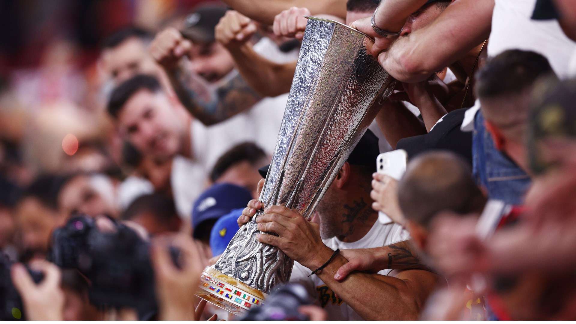 本文將深入 本文將深入